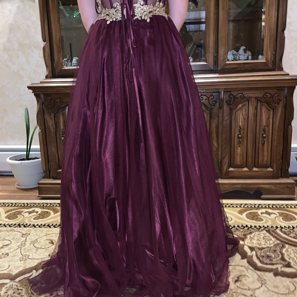 Dress - Picture 3 of 6